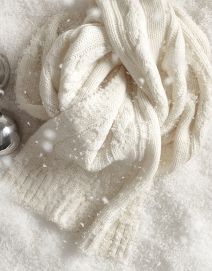 Knit Stitch Scarf Scarf 001.jpg