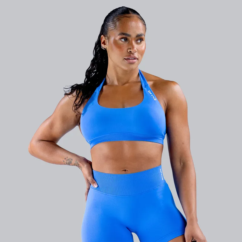 Ensemble de brassière de sport halter bleu et de short