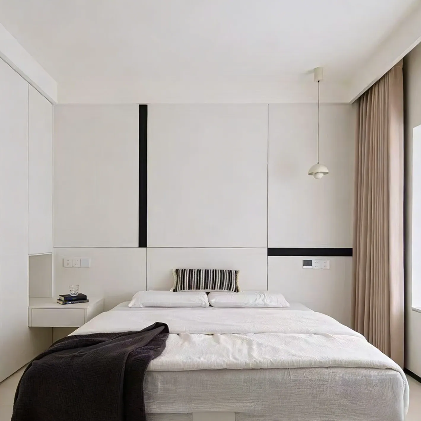 Minimalist Luxury Lateral Living丨Custom Black-White Minimalist Furniture for Quality Life