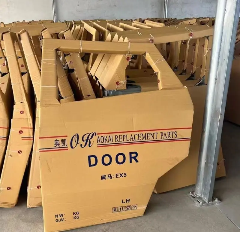 PORTA TRASEIRA ESQUERDA/DIREITA