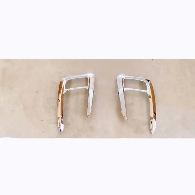 Faixa iluminada do carcaca da lanterna de neblina.