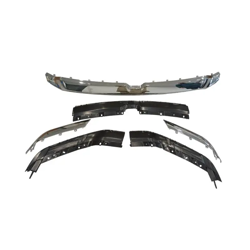 Rebordo cromado do para-choque dianteiro