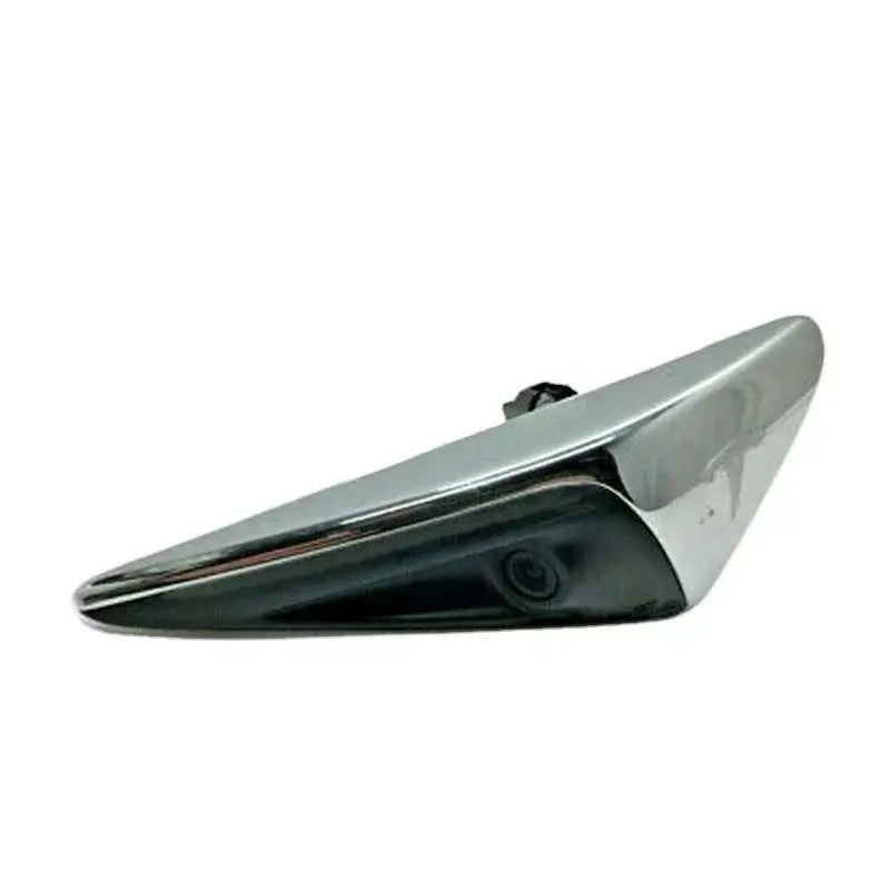 Iluminação lateral direita da placa folha