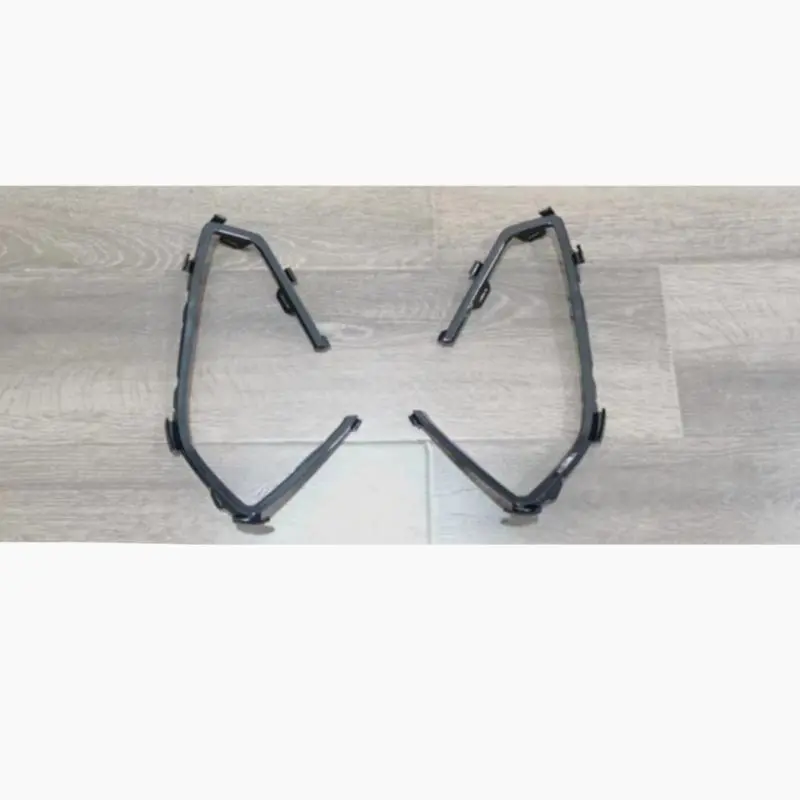 Bandeja de destaque para moldura de luz de neblina (E/D) – Preto