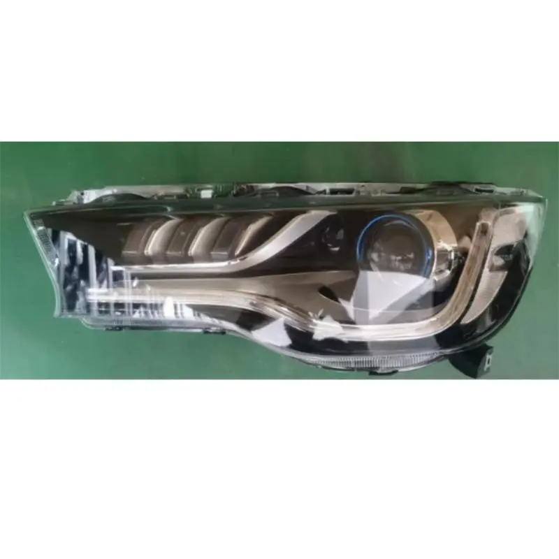 Farol principal – base branca.