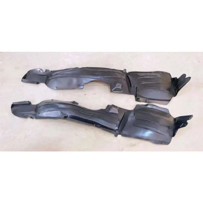 Forro interno da roda dianteira.