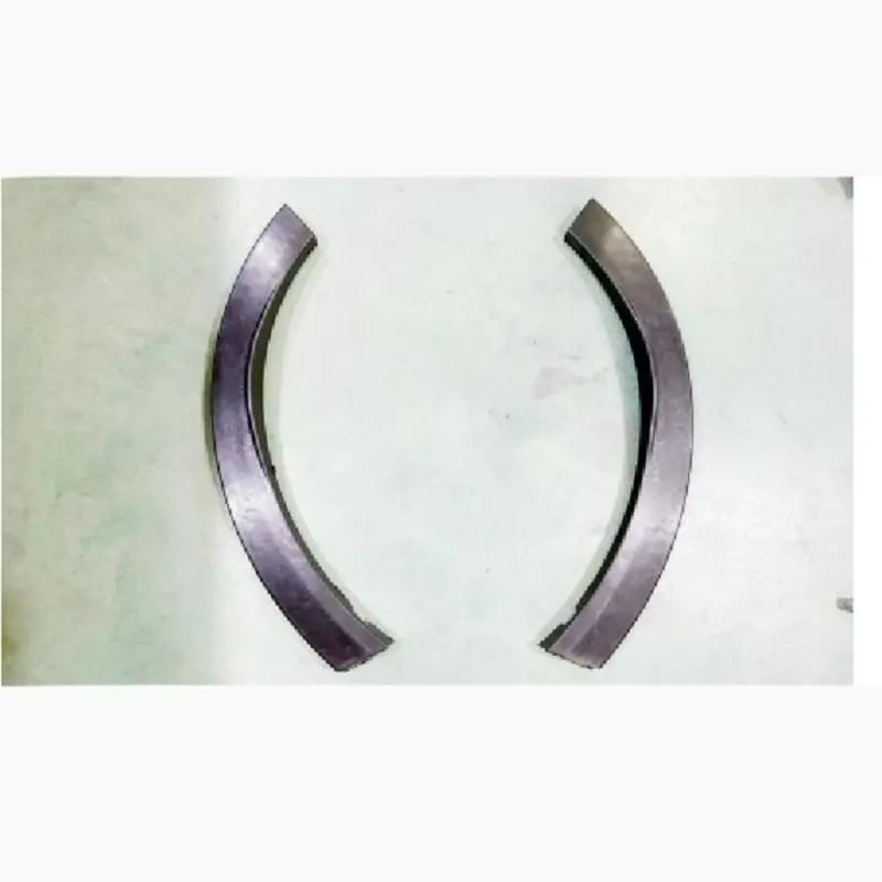 Aba traseira – superfície lisa.