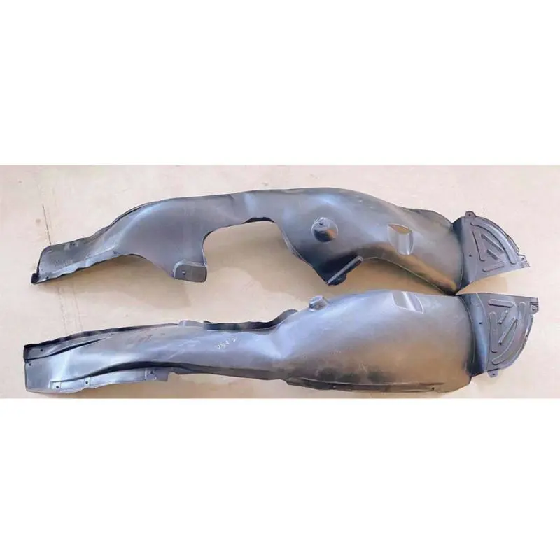 Forro interno da roda dianteira.