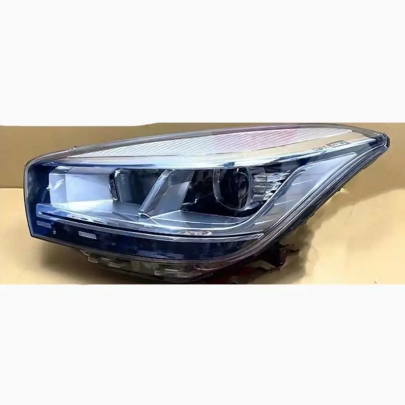 Farol de LED – base branca.