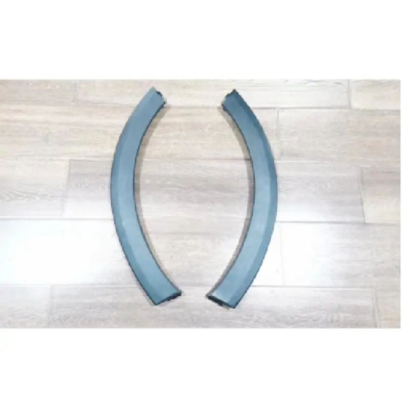 Aba de para-choque traseira (E/D)