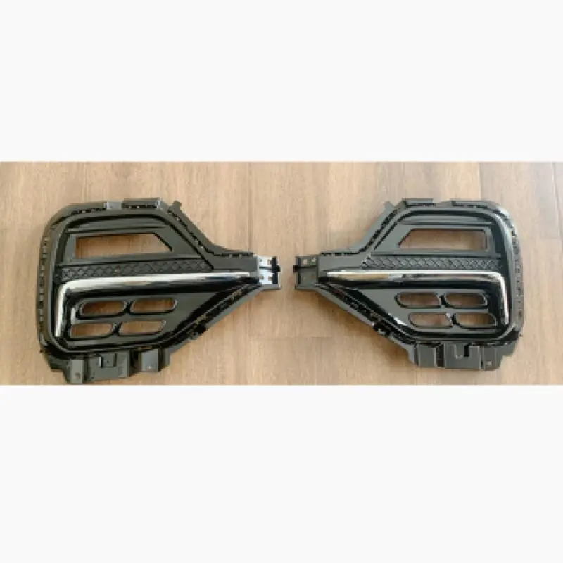 Faixa iluminada do carcaca da lanterna de neblina.