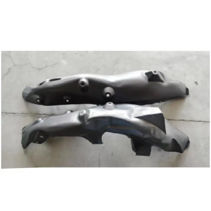 Revestimento interno para a roda traseira.