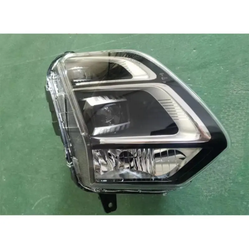 Faróis principais – Configuração de alta gama (sem faróis de neblina).