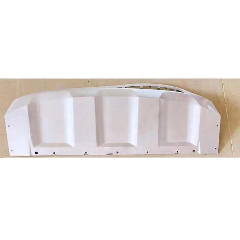 Painel de acabamento do para-choque dianteiro (prateado)