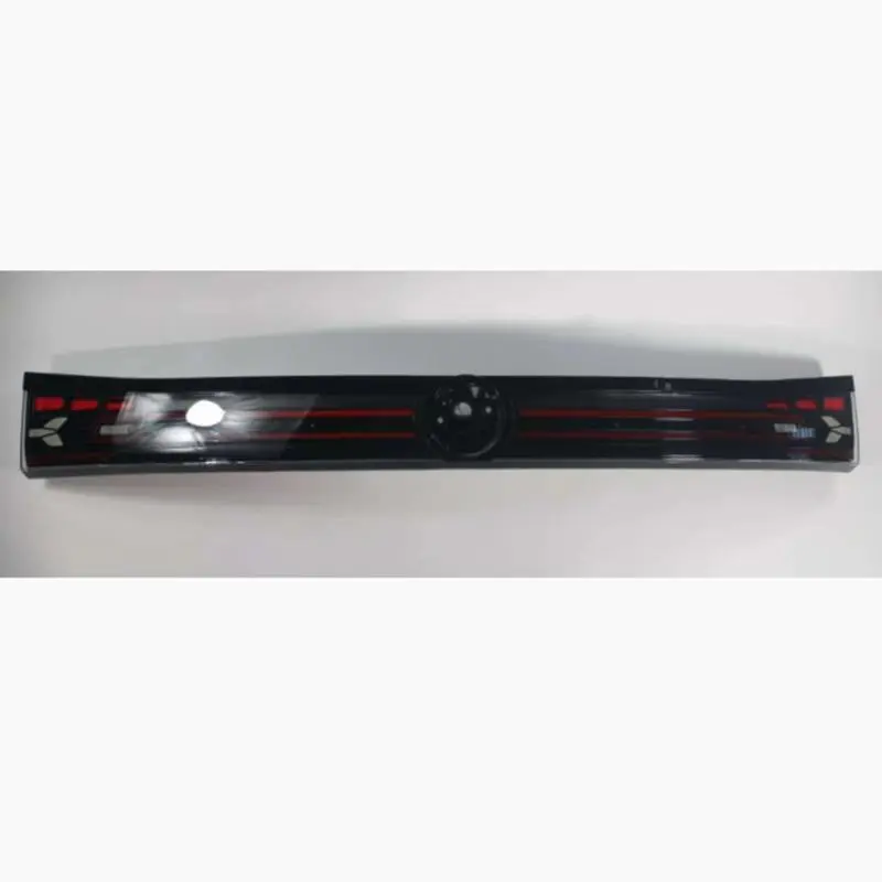 Faróis traseiros da tampa traseira