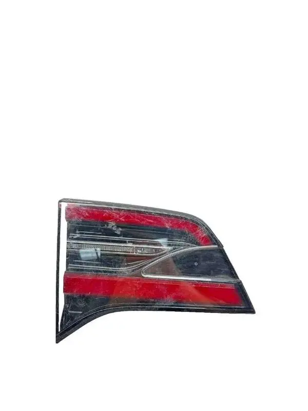 Farol plano traseiro-esquerdo