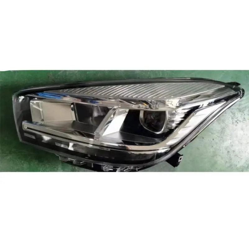 Farol principal – base branca.