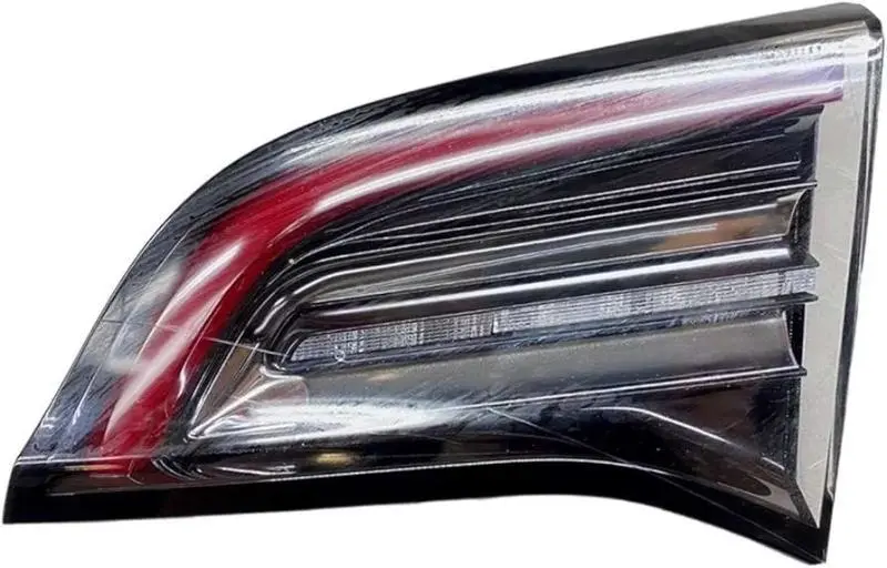 Luz plana traseira versão dos EUA - direita