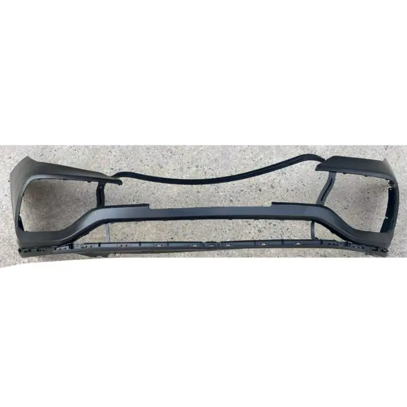 O para-choque dianteiro é removível.