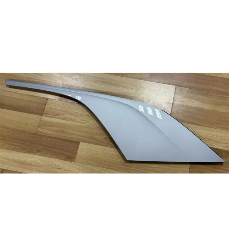 lado do painel de acabamento exterior da coluna C