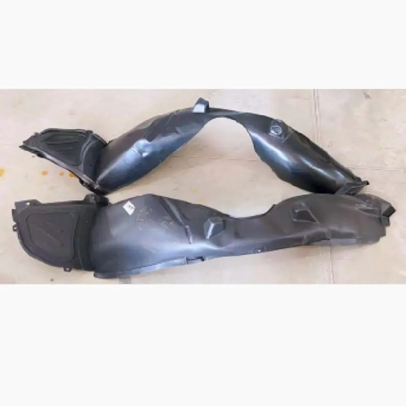 Forro interno da roda dianteira.