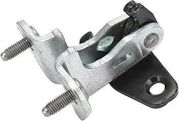 Na dobradiça da porta traseira esquerda