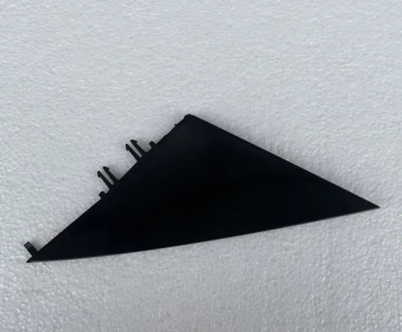 Triângulo-direito de espelho invertido