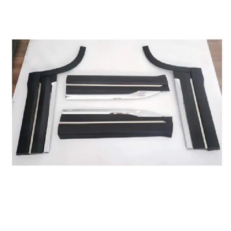 Friso da frente da porta – faixa dourada brilhante.