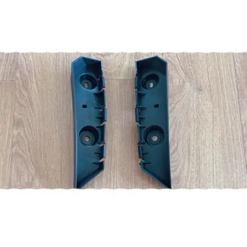 Suporte da seção média para o para-choque traseiro.