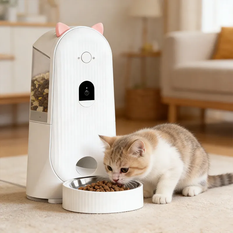 Designed to Stop Sneaky Paws: How Anti-Theft Feeders Improve Feeding Control