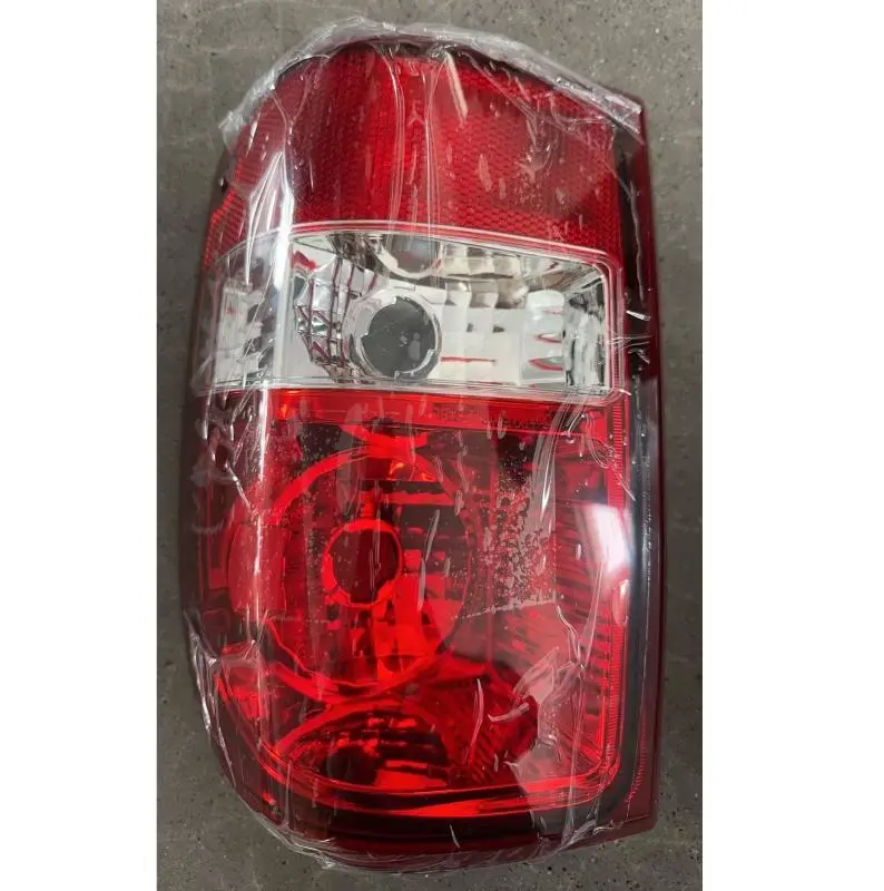 LANTERNA TRASERA ESQUERDA/DIREITA