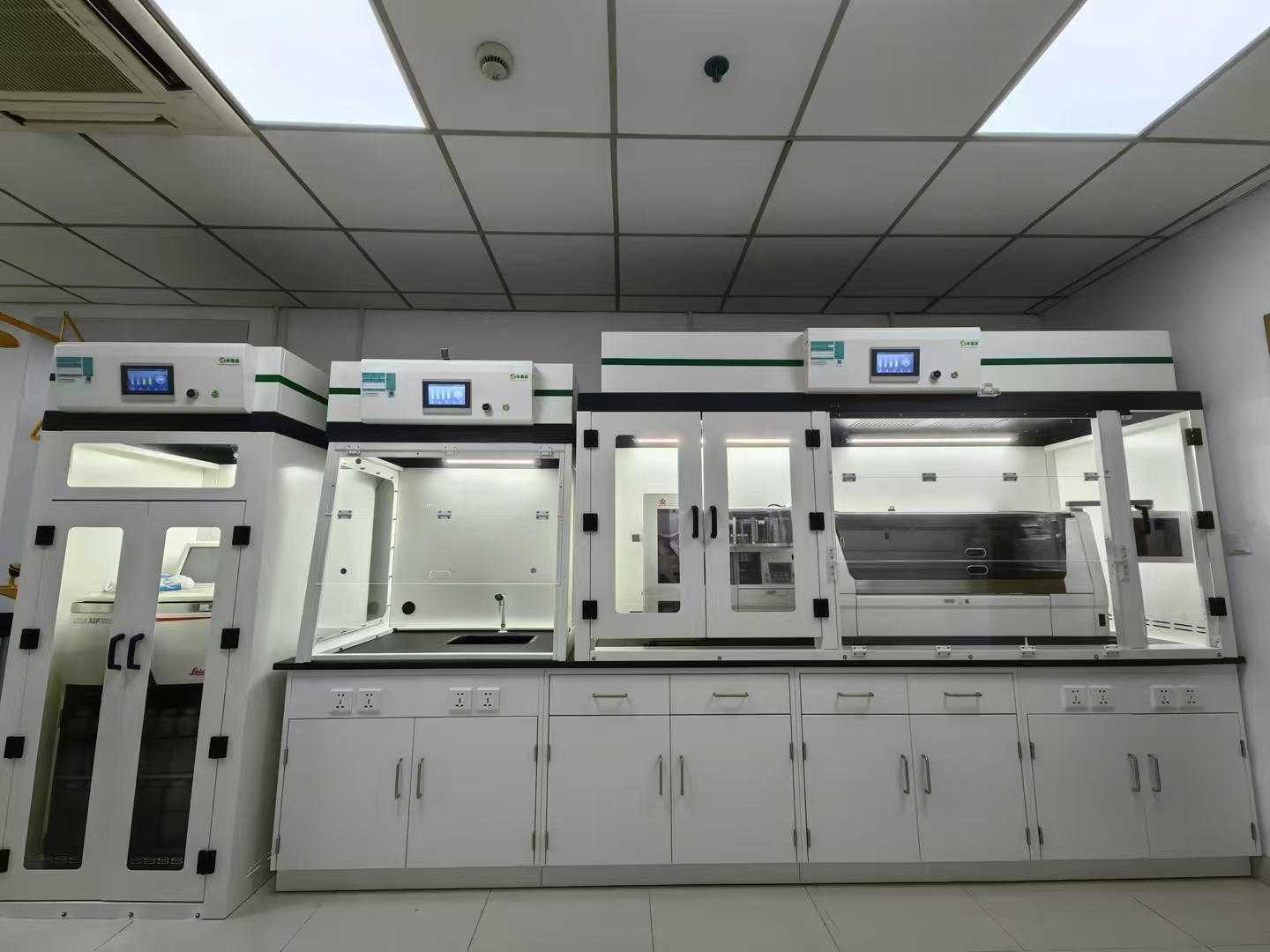 Benchtop Fume Hood-4.jpg