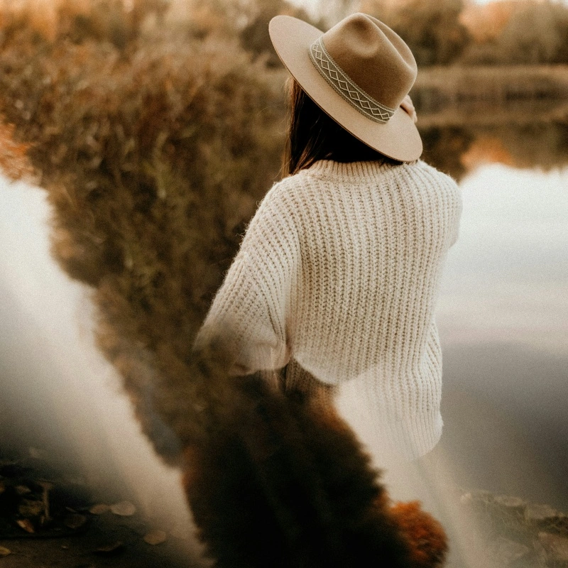 Wholesale Knitwear Solutions for Men’s, Women’s, and Children’s Collections