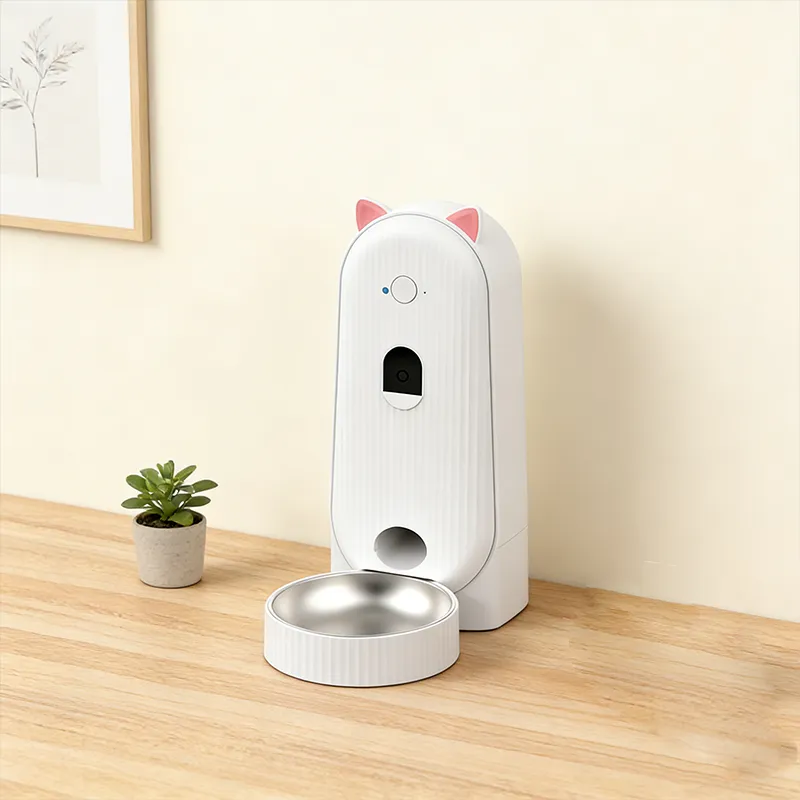 プライベートレーベルのスマート猫砂ボックスと自動給餌器がペットブランドの利益率を向上させる方法