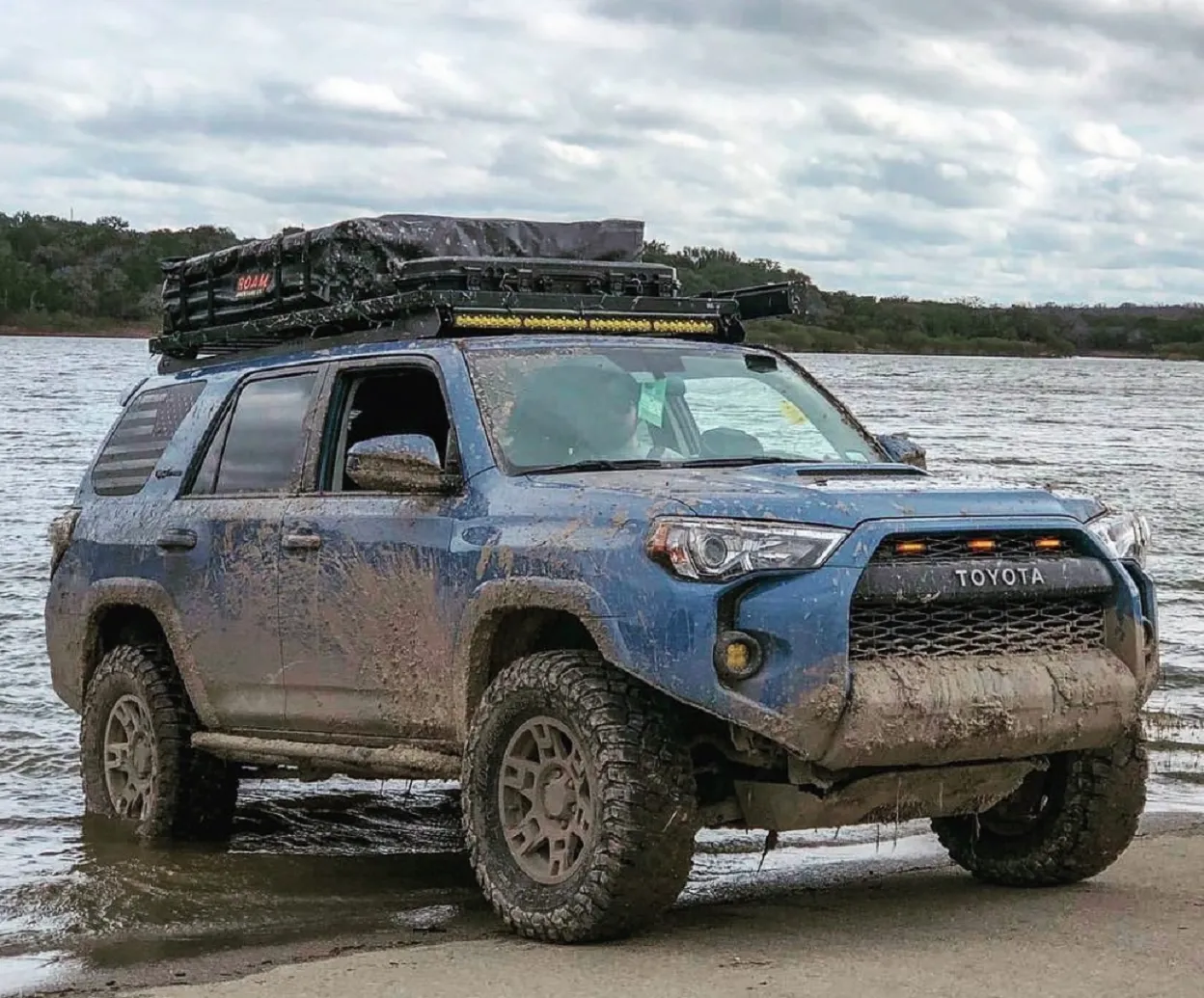 Wheelman 16x8 Alloy Wheel A356.2 Black/Bronze Finish 4x4 PCD 139.7mm Brand New, Suitable for Modification/Upgrade