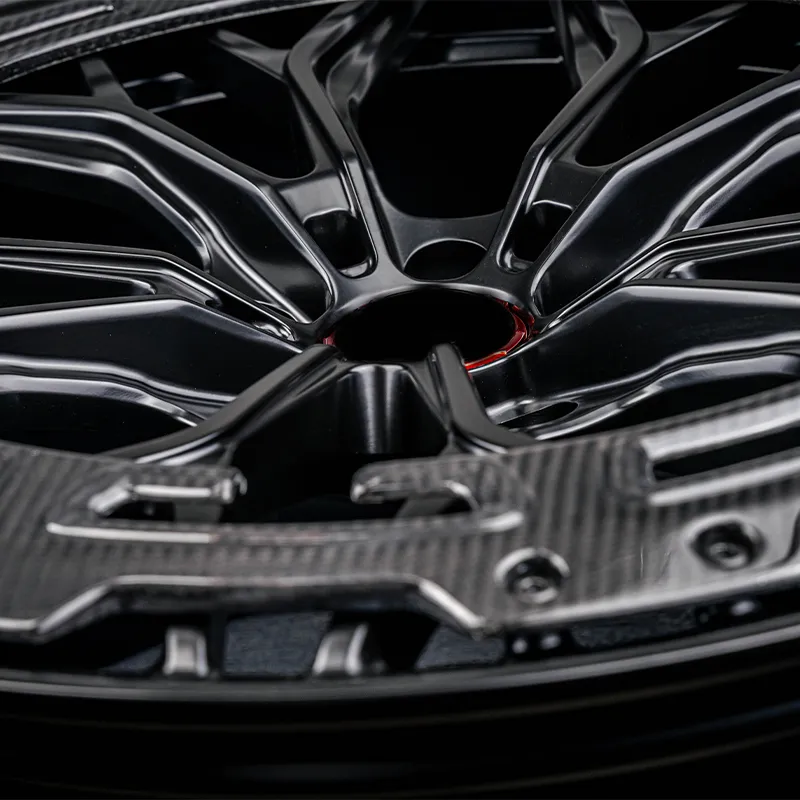 Forged wheel integrated structure, genuine carbon fiber aesthetic component, ET30MM, 19 inches