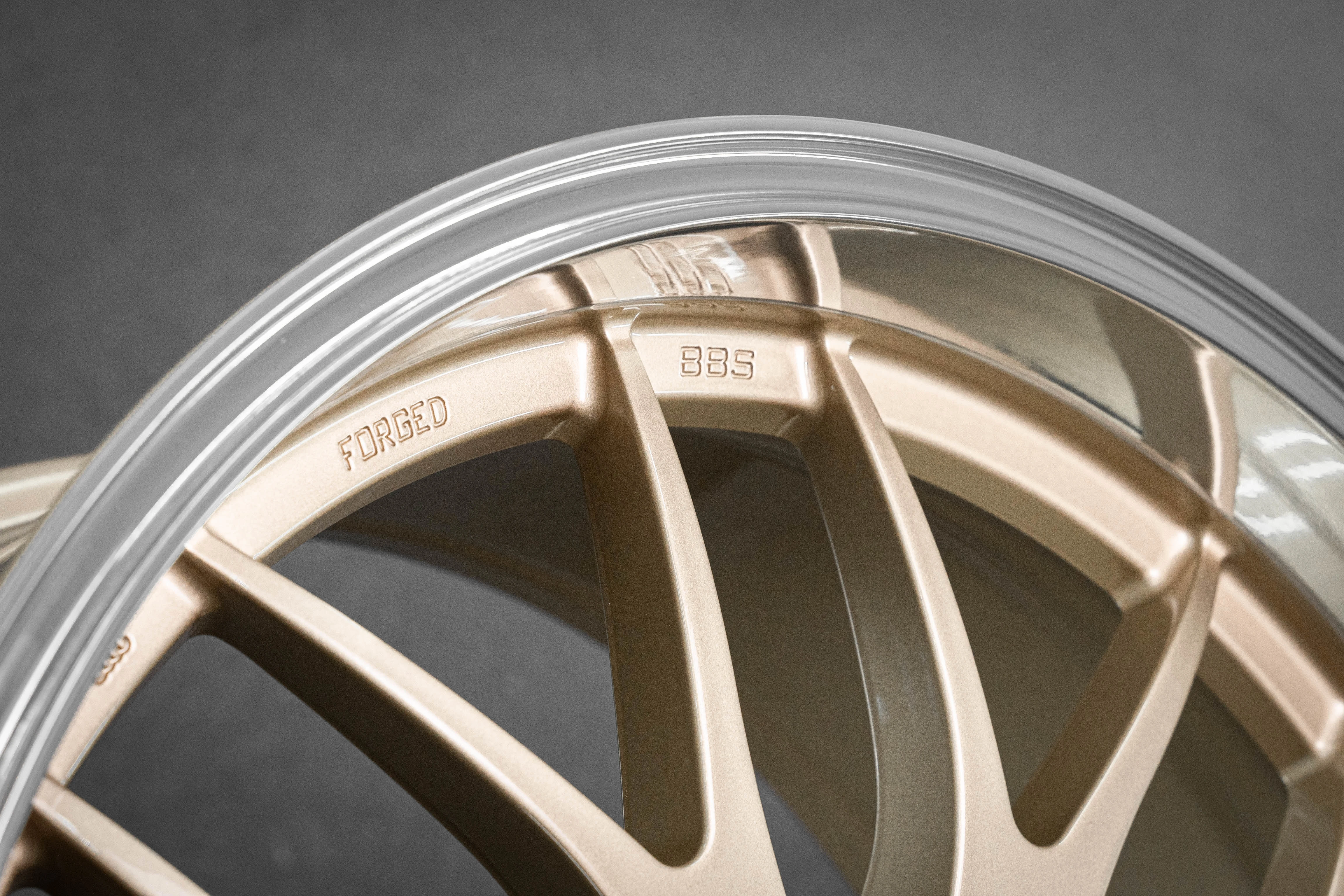 Forged wheels 17-inch 18-inch 19-inch 20-inch custom rims 5x110 5x112 5x114.3 5x120 passenger car alloy wheels with machined lips