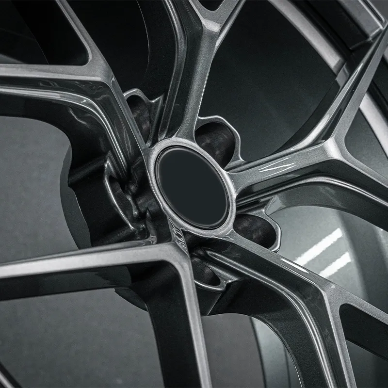 Hot-selling custom 17-inch, 18-inch, and 19-inch high-strength lightweight alloy forged wheels with sizes 5x114.3, 5x112, and 5x120, suitable for SUVs/trucks.