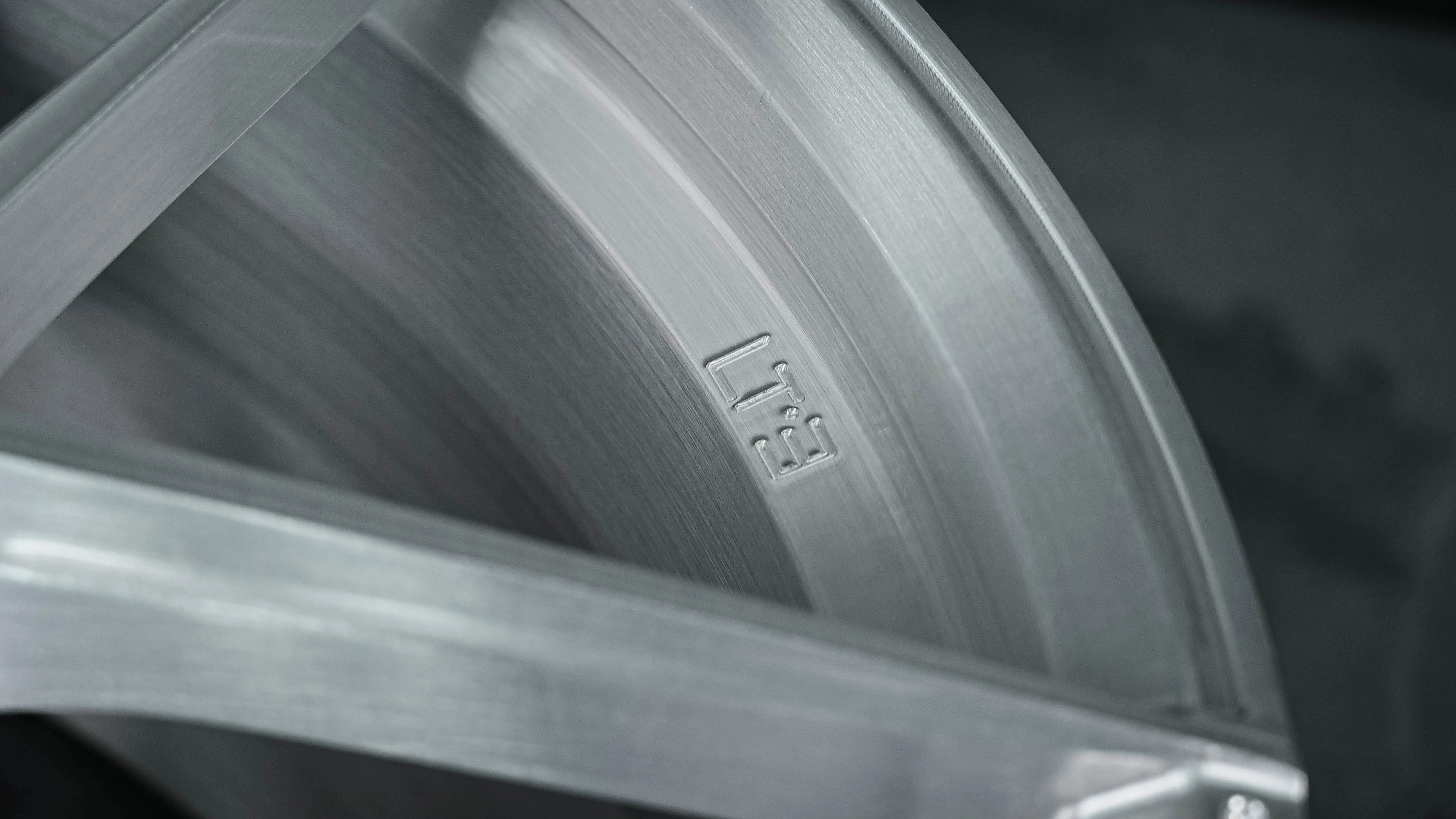 Custom Wheel Forged Wheel 17-inch 18-inch 19-inch 20-inch Painted 5x114.3 5x120 Passenger Car Alloy Wheel with Brushed Clear Coat