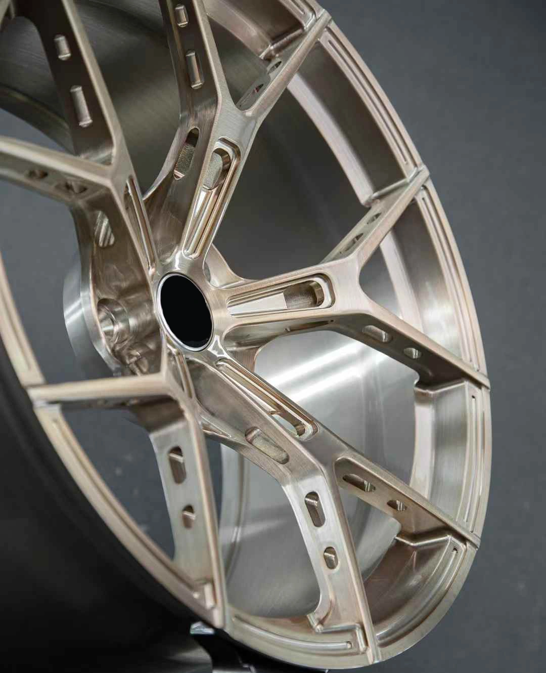 Forged wheel brush with spoke hollow holes, integral type, 17-inch, 20-inch Y-spoke, 5x112, 5x120, 5x114.3 wheels, 19-inch rims, 18-inch