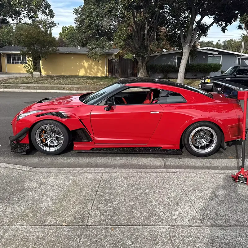 Why Global Buyers Choose Reliable Alloy Wheel Suppliers