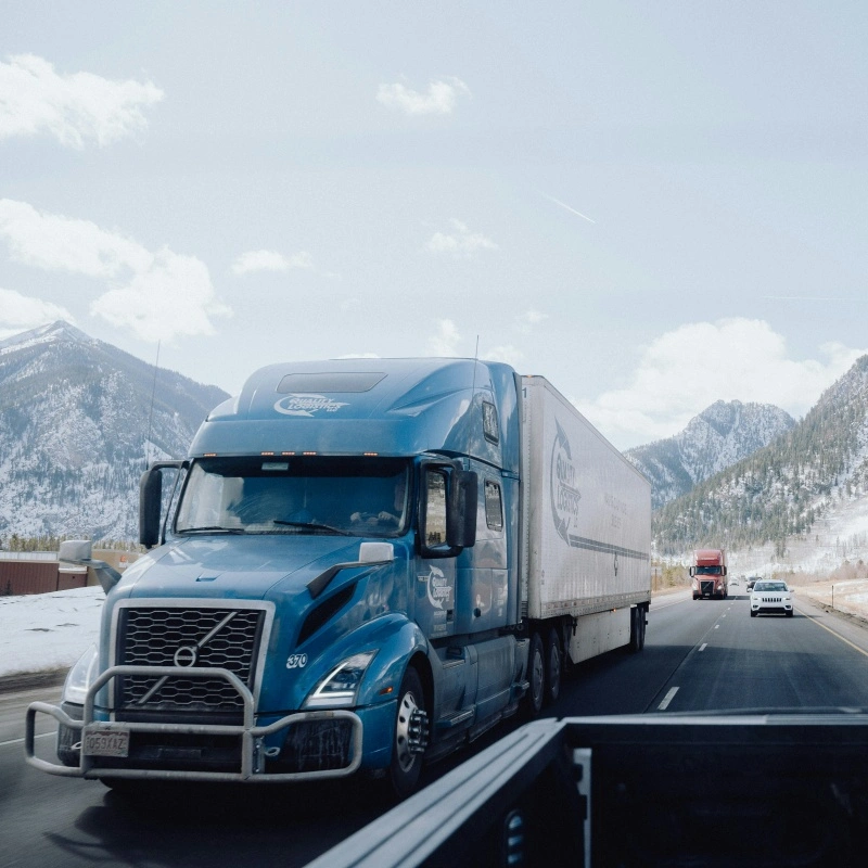 Truck Parking AC Solutions: How to Keep Your Fleet Comfortable and Efficient