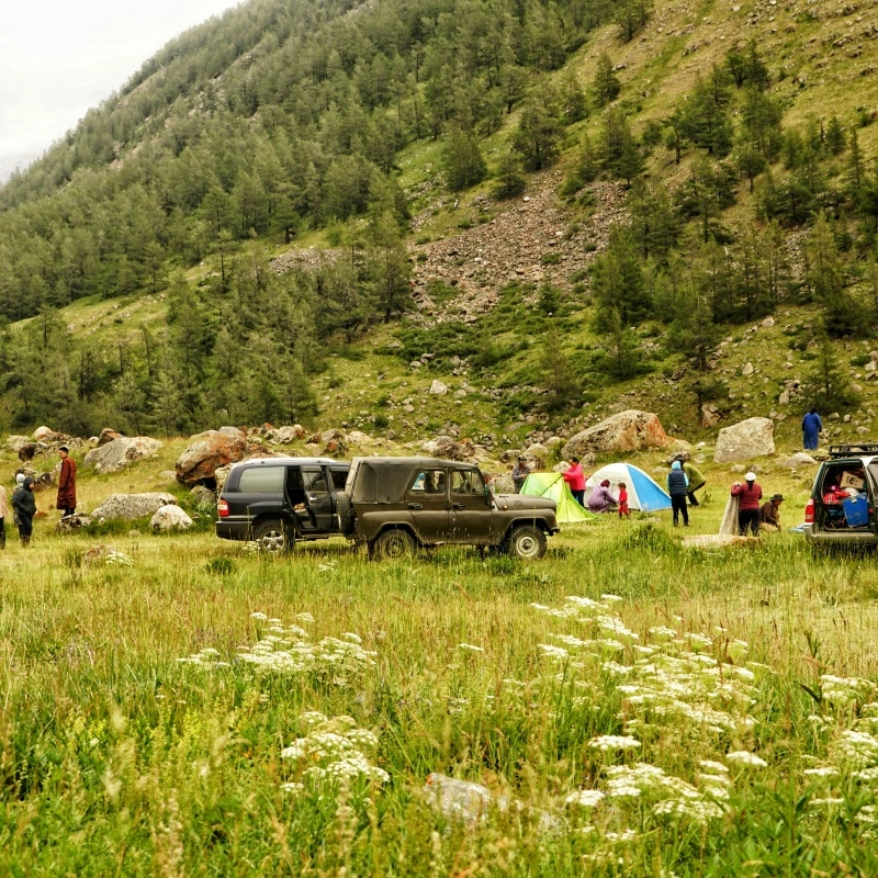 Private Label Dachzelte: Wie Outdoor-Marken ihre eigene Produktlinie aufbauen können