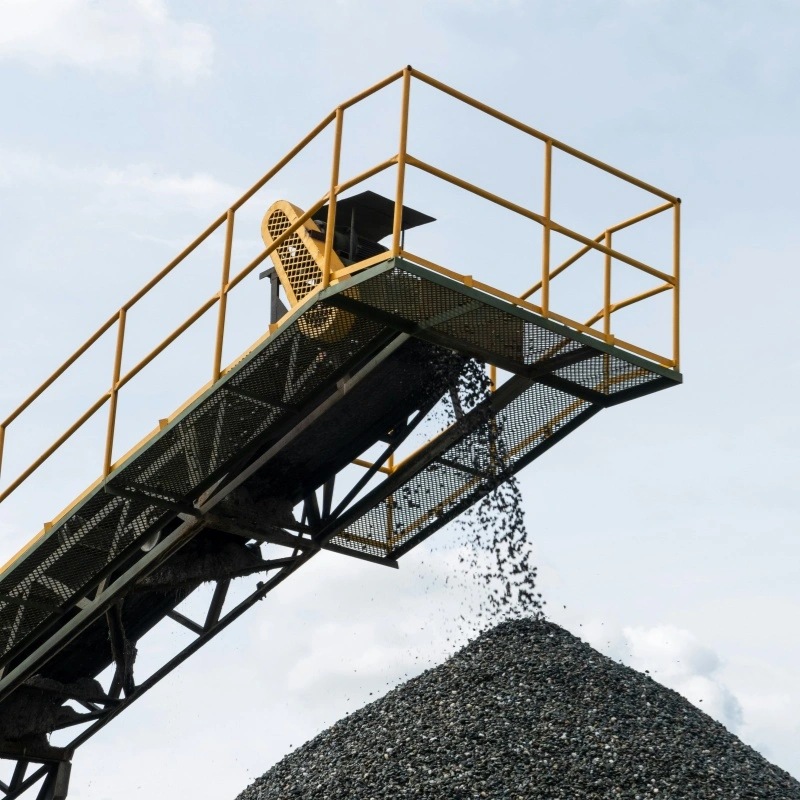 Comment réduire le temps d'arrêt des convoyeurs : Guide pour la sélection de rouleaux porteurs performants