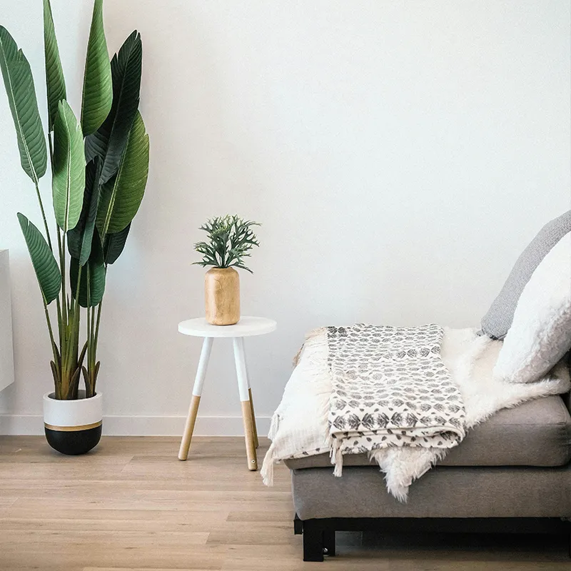 Heel huis aanpassing versus aangepaste meubels: Wat is het verschil?