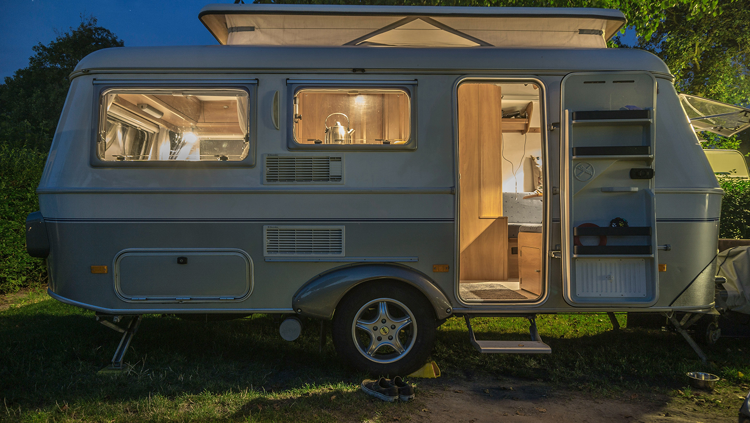 RV cover-52.png