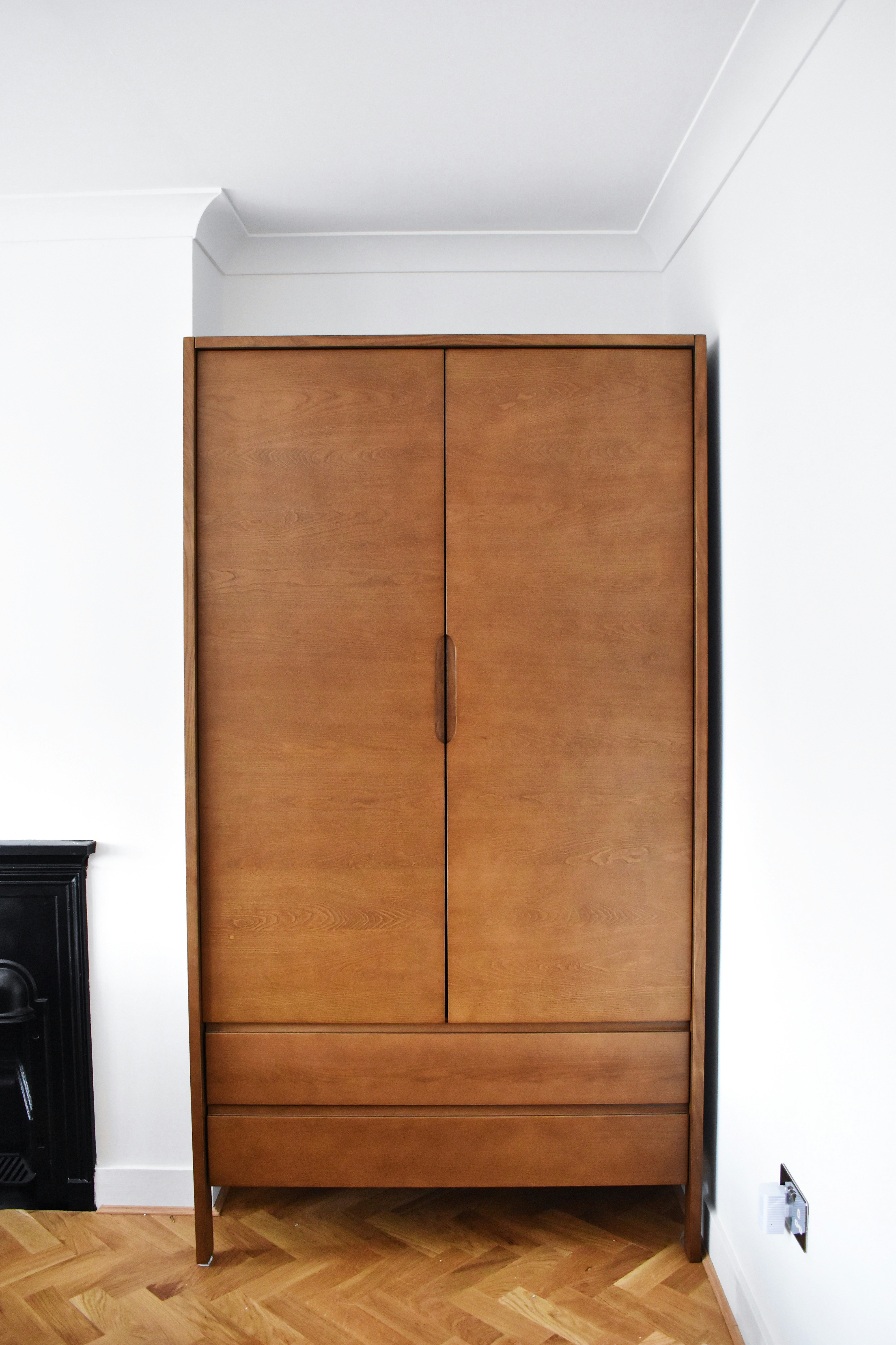 Custom Wardrobe-17(1).jpg