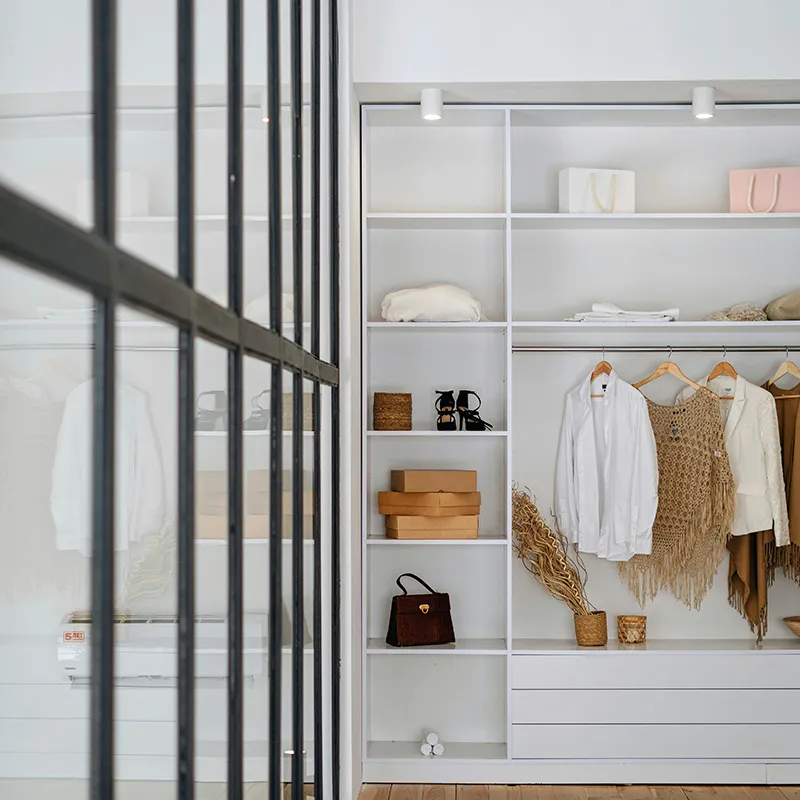 Meubles de garde-robe durables pour des solutions de rangement intelligentes