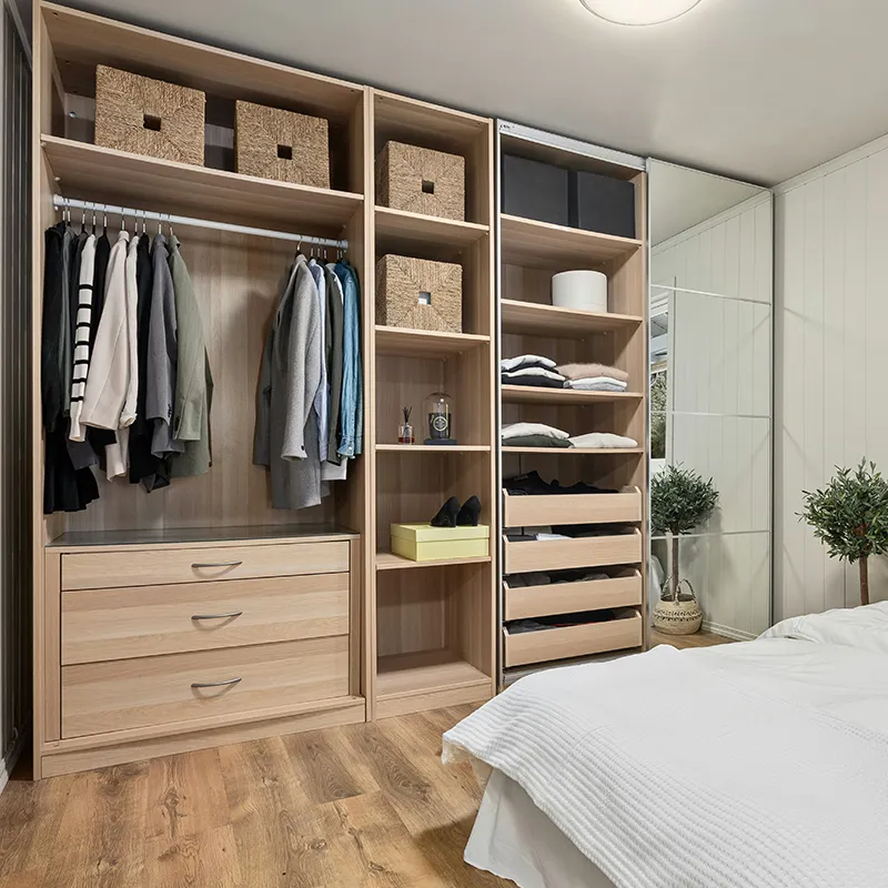 Idées de rangement pour armoire pour garder votre chambre organisée