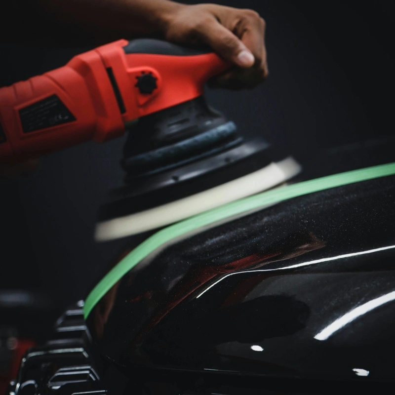 Top 5 Mistakes to Avoid When Using Asphalt Cleaning Agents on High-End Vehicles